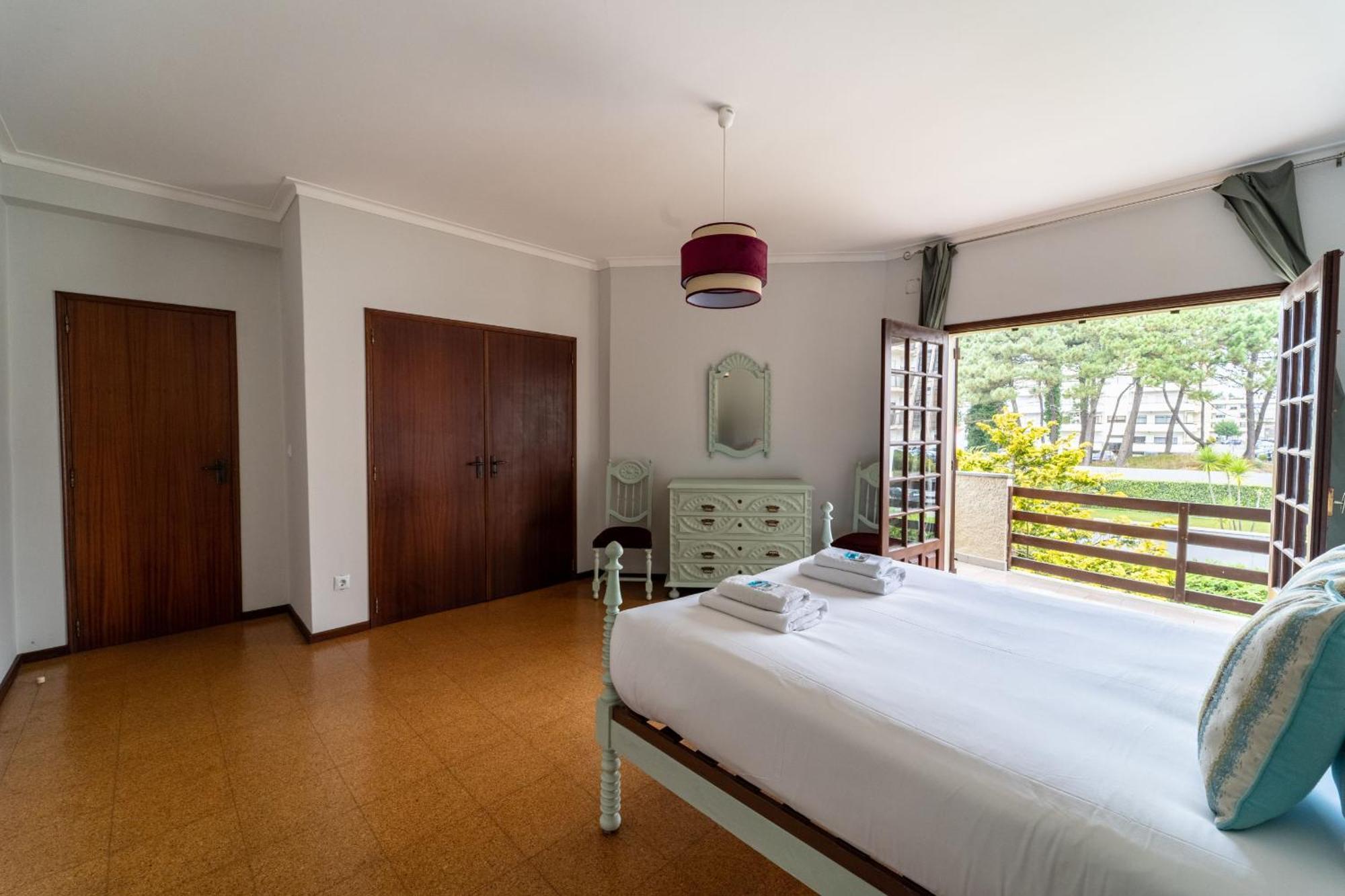 Amorosa Villa, 500M From The Beach By House And People 외부 사진