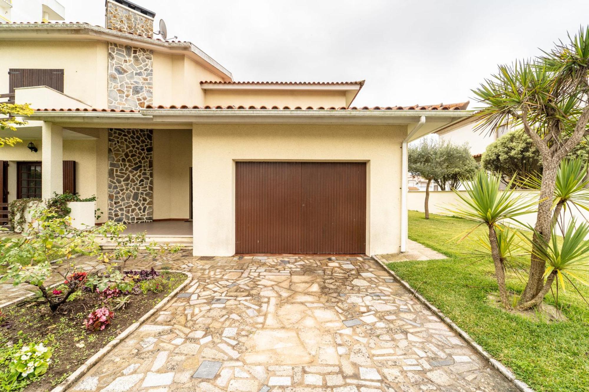 Amorosa Villa, 500M From The Beach By House And People 외부 사진