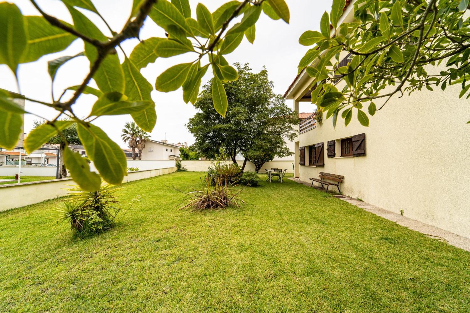 Amorosa Villa, 500M From The Beach By House And People 외부 사진